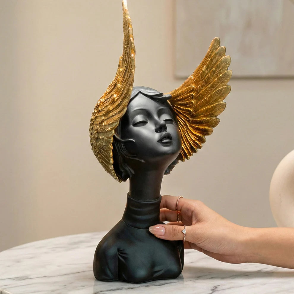 Winged Lady