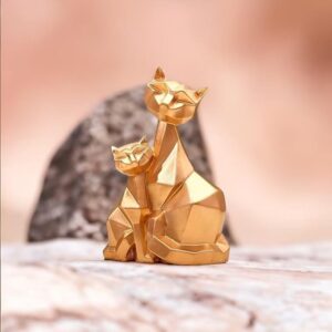 Cat Family Statue