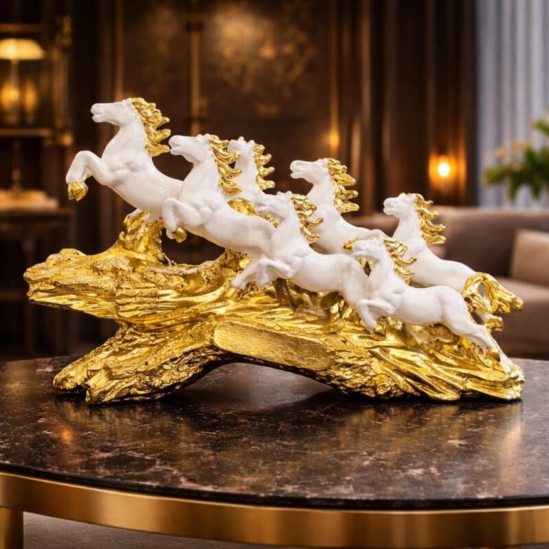 Majestic 7 Horses - White Gold